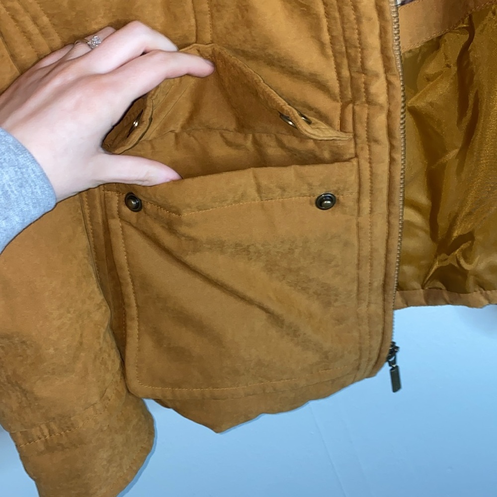 🪿Adorable Vintage 70’s inspired coat! - Picture 4 of 13